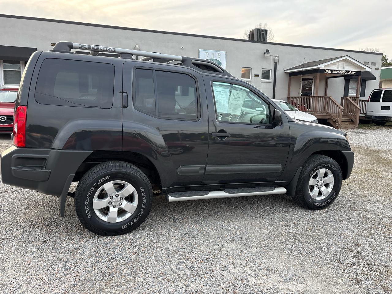 Nissan Xterra 4WD 4dr Auto S 2012