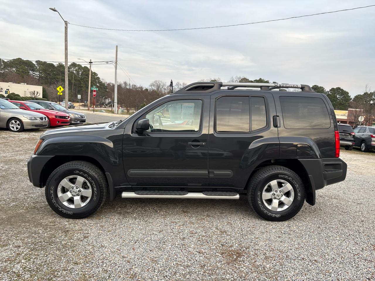 Nissan Xterra 4WD 4dr Auto S 2012