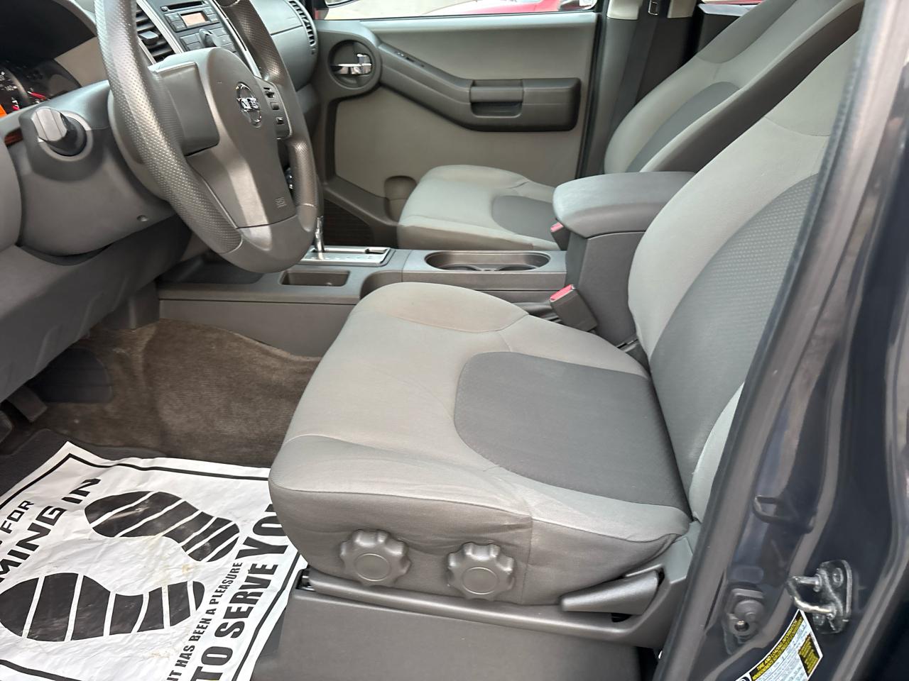 Nissan Xterra 4WD 4dr Auto S 2012