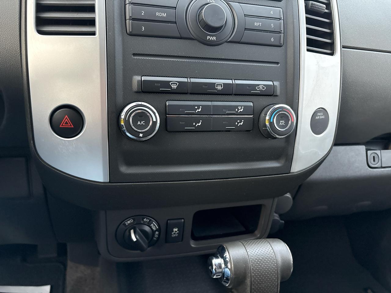 Nissan Xterra 4WD 4dr Auto S 2012