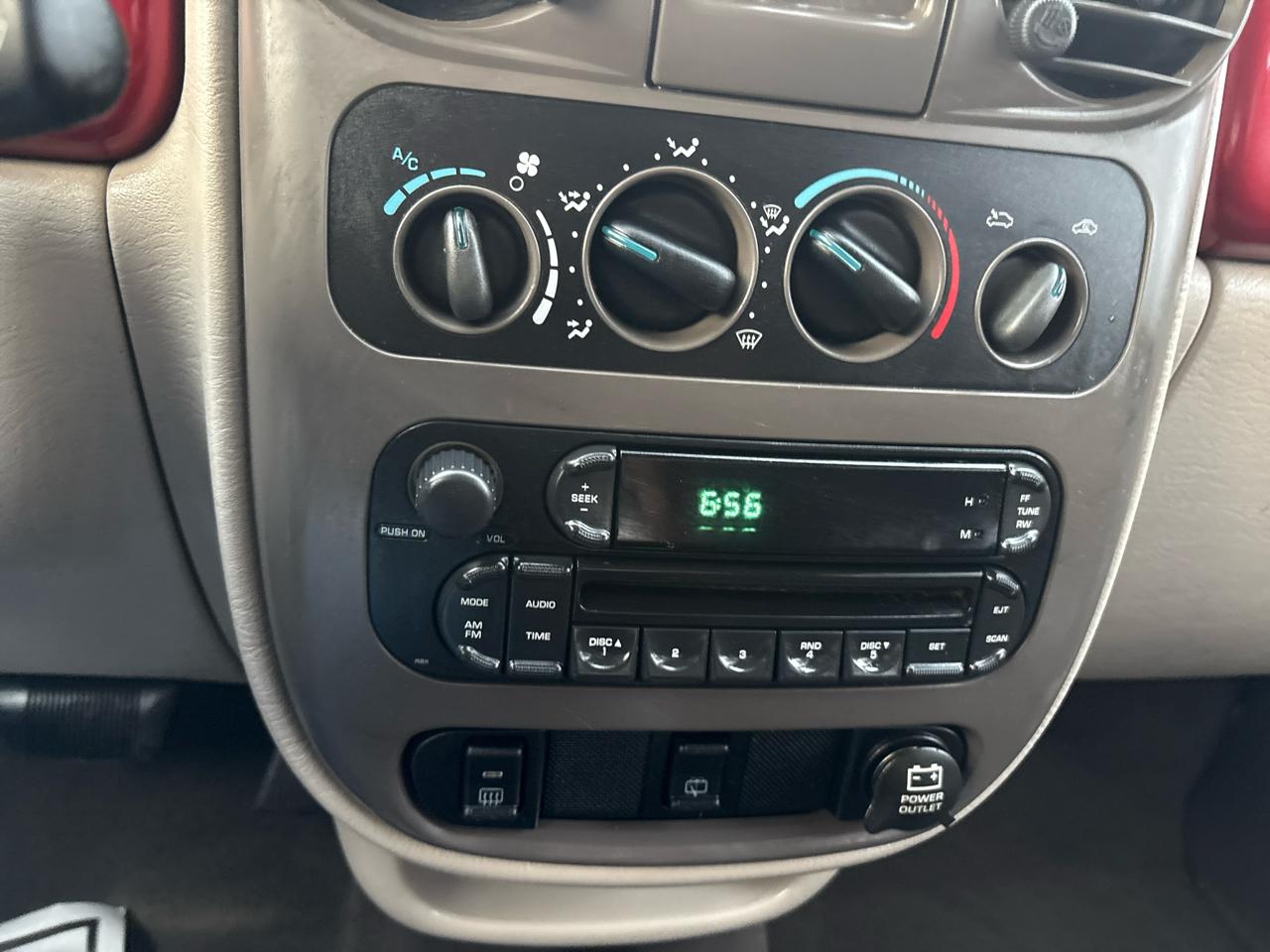 Chrysler PT Cruiser 4dr Wgn Touring 2005