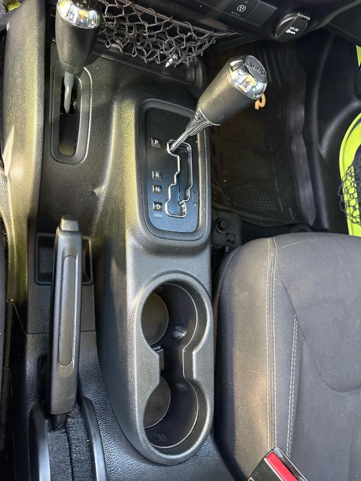 Jeep Wrangler Unlimited 4WD 4dr Rubicon 2016