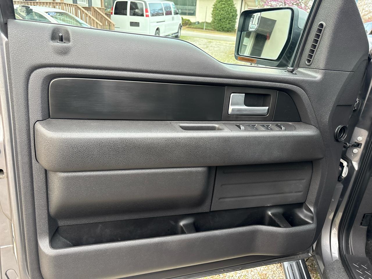 Ford F-150 4WD SuperCrew 145" FX4 2014