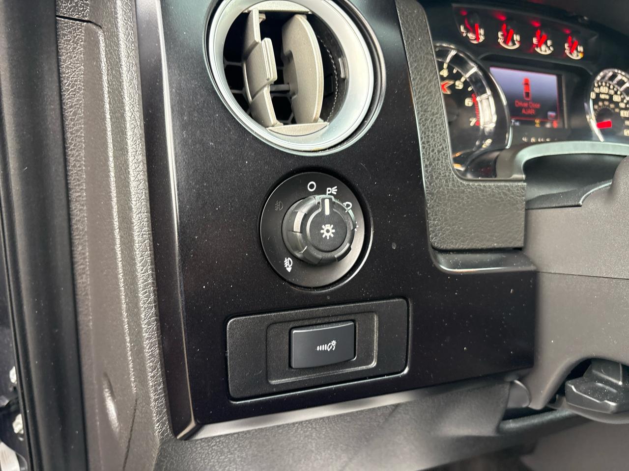 Ford F-150 4WD SuperCrew 145" FX4 2014