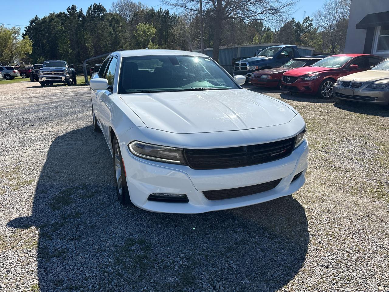 Dodge Charger 4dr Sdn SXT RWD 2015
