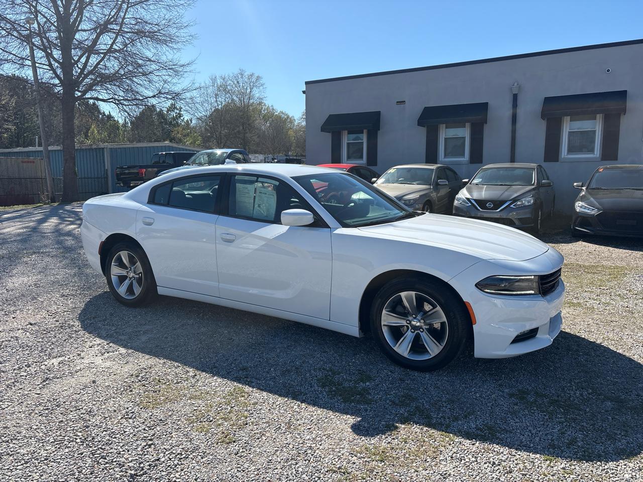 Dodge Charger 4dr Sdn SXT RWD 2015