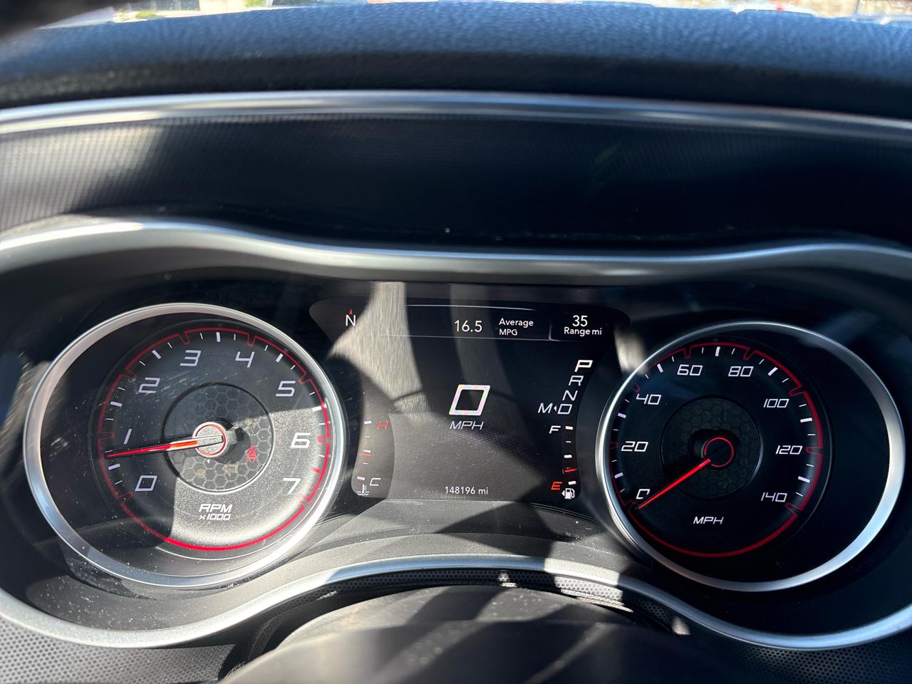 Dodge Charger 4dr Sdn SXT RWD 2015