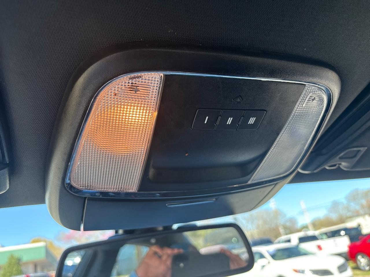 Dodge Charger 4dr Sdn SXT RWD 2015