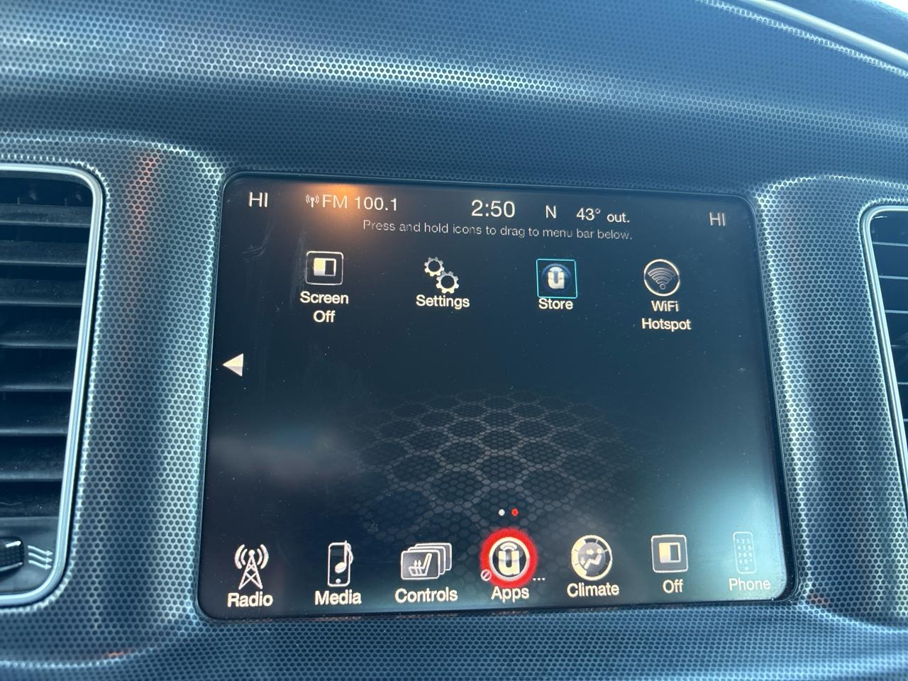 Dodge Charger 4dr Sdn SXT RWD 2015