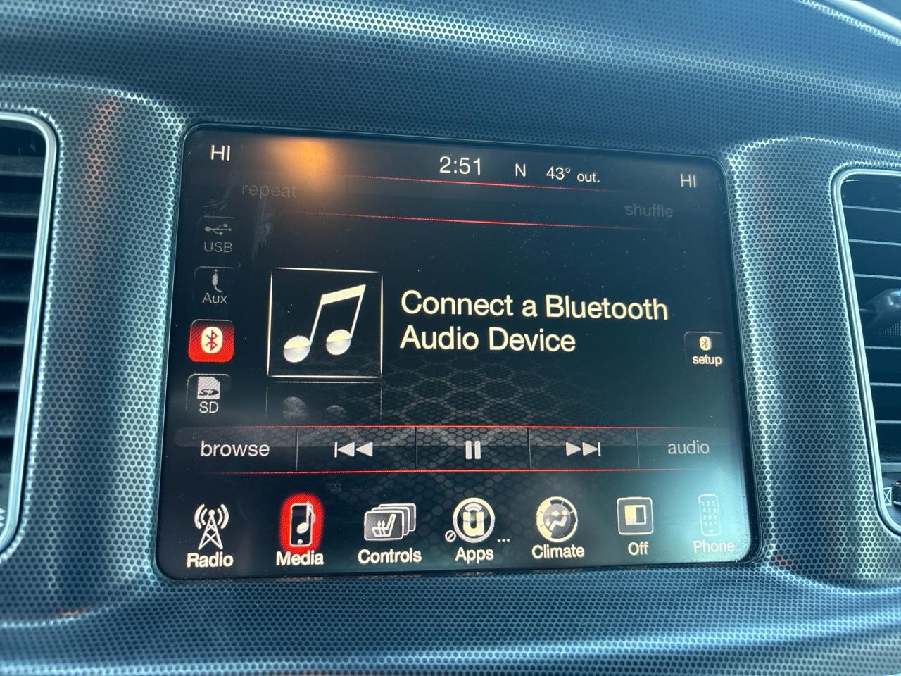 Dodge Charger 4dr Sdn SXT RWD 2015