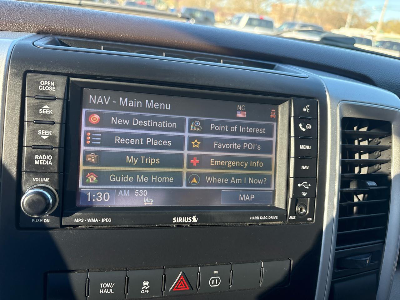 Dodge Ram 1500 4WD Quad Cab 140.5" SLT 2010