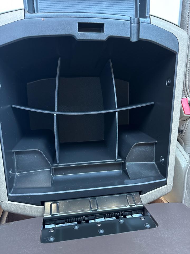 Dodge Ram 1500 4WD Quad Cab 140.5" SLT 2010