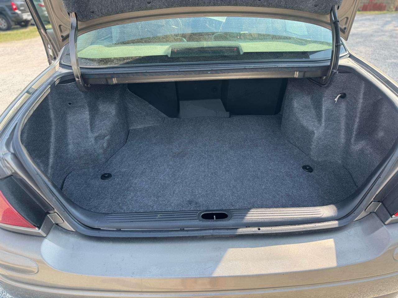 Buick LeSabre 4dr Sdn Custom 2003