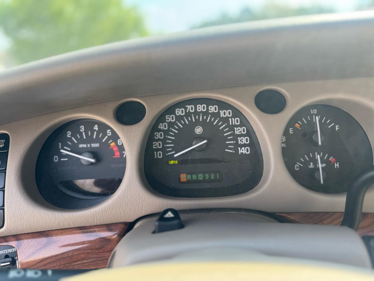 Buick LeSabre 4dr Sdn Custom 2003