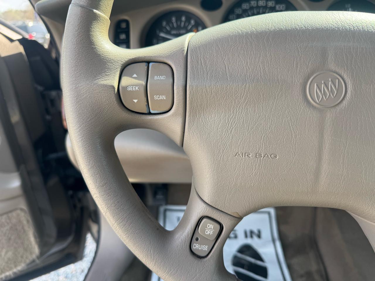 Buick LeSabre 4dr Sdn Custom 2003