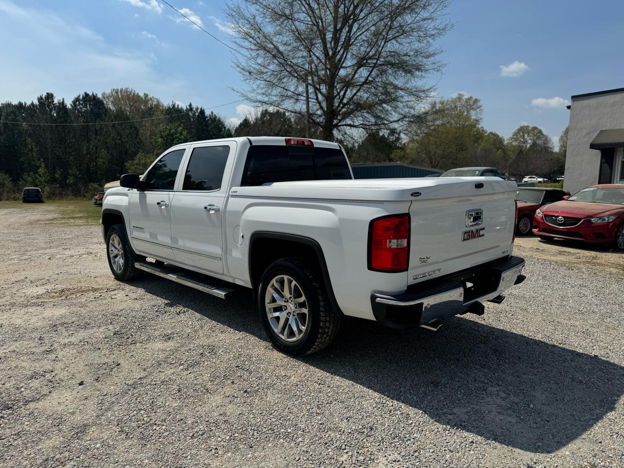 GMC Sierra 1500 2WD Crew Cab 143.5" SLT 2015