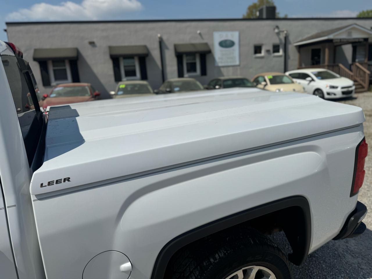 GMC Sierra 1500 2WD Crew Cab 143.5" SLT 2015