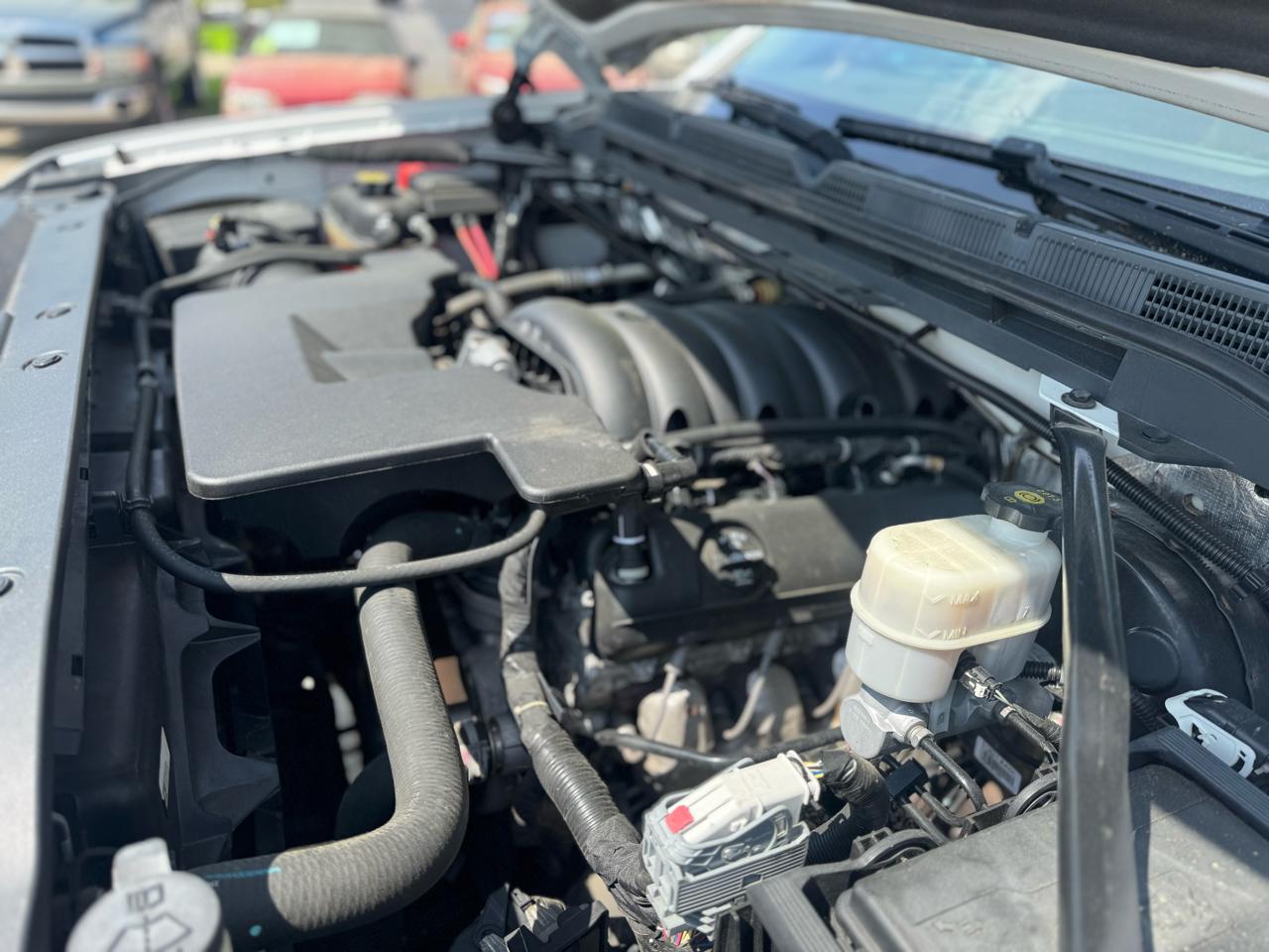 GMC Sierra 1500 2WD Crew Cab 143.5" SLT 2015