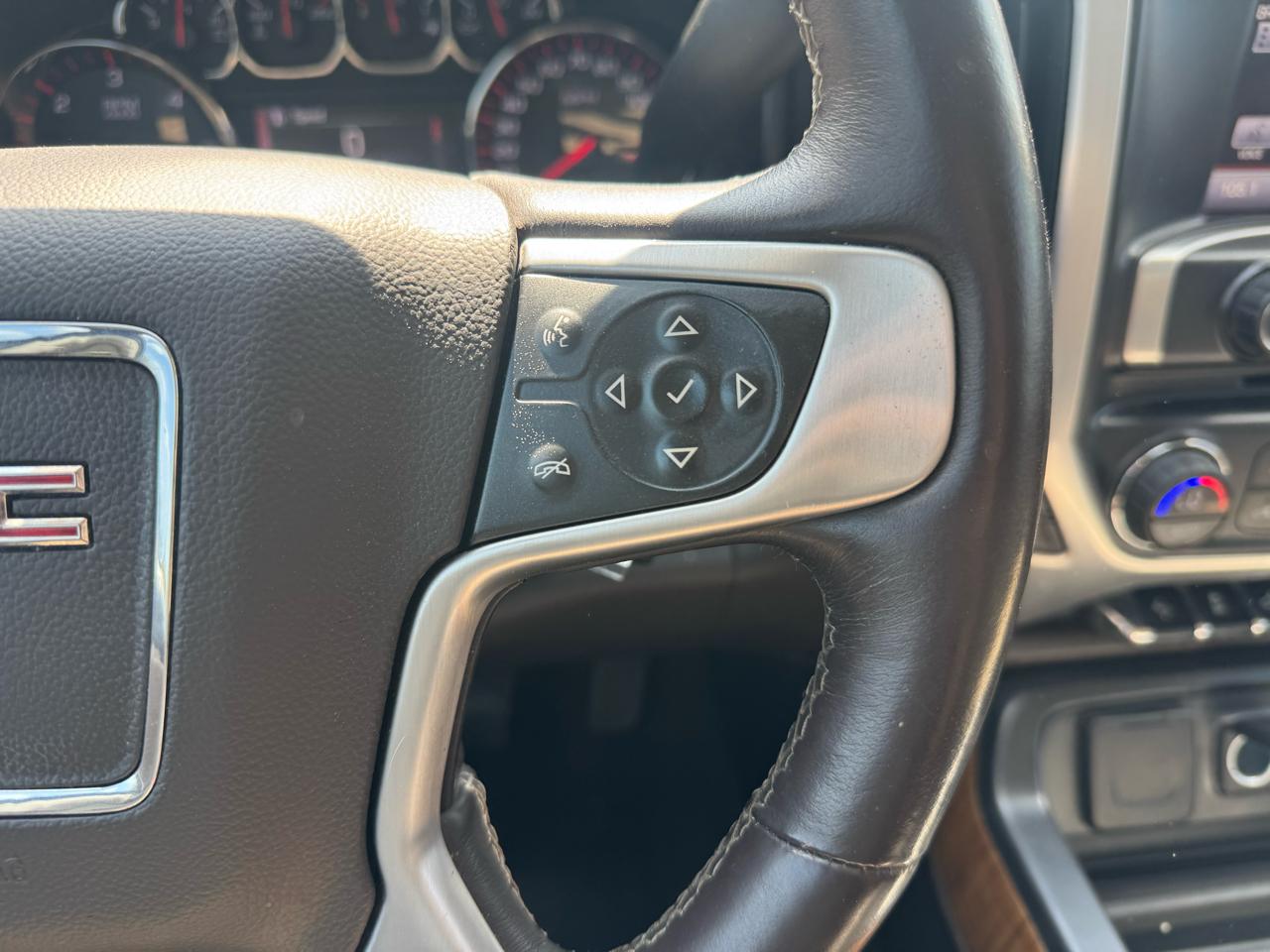 GMC Sierra 1500 2WD Crew Cab 143.5" SLT 2015