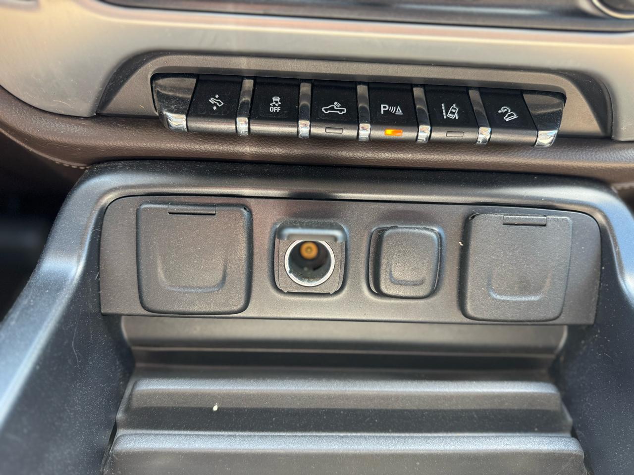 GMC Sierra 1500 2WD Crew Cab 143.5" SLT 2015