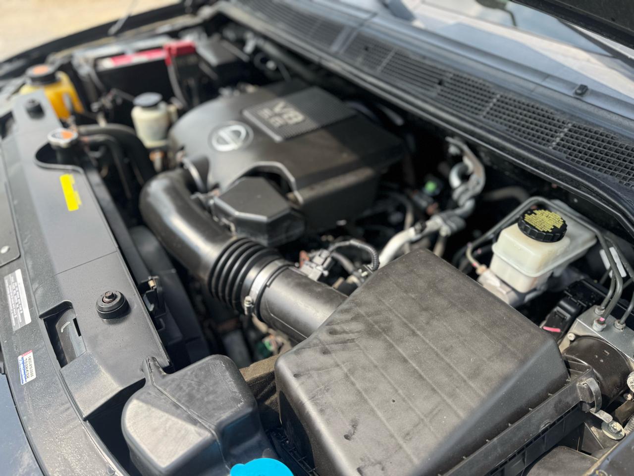 Nissan Titan 4WD Crew Cab SWB SV 2013