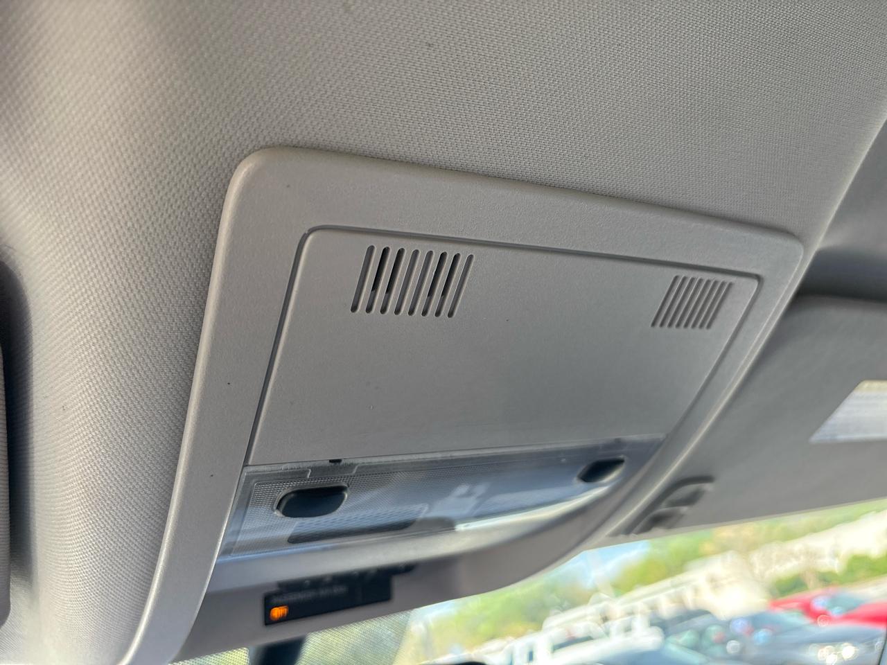 Chevrolet Silverado 1500 2WD Ext Cab 143.5" LT 2011