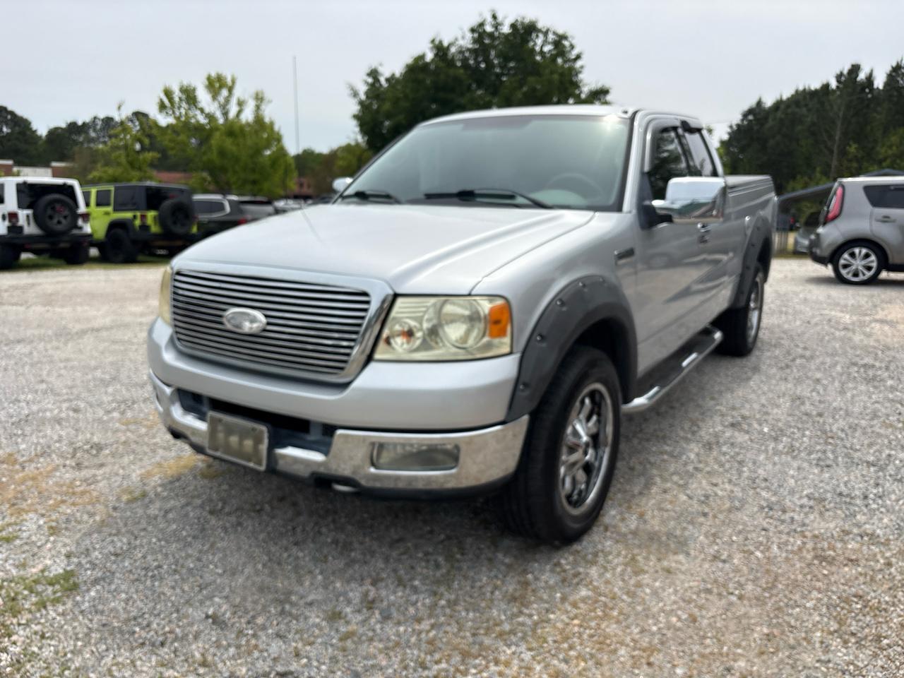 Ford F-150 4WD SuperCab 133" XLT 2004