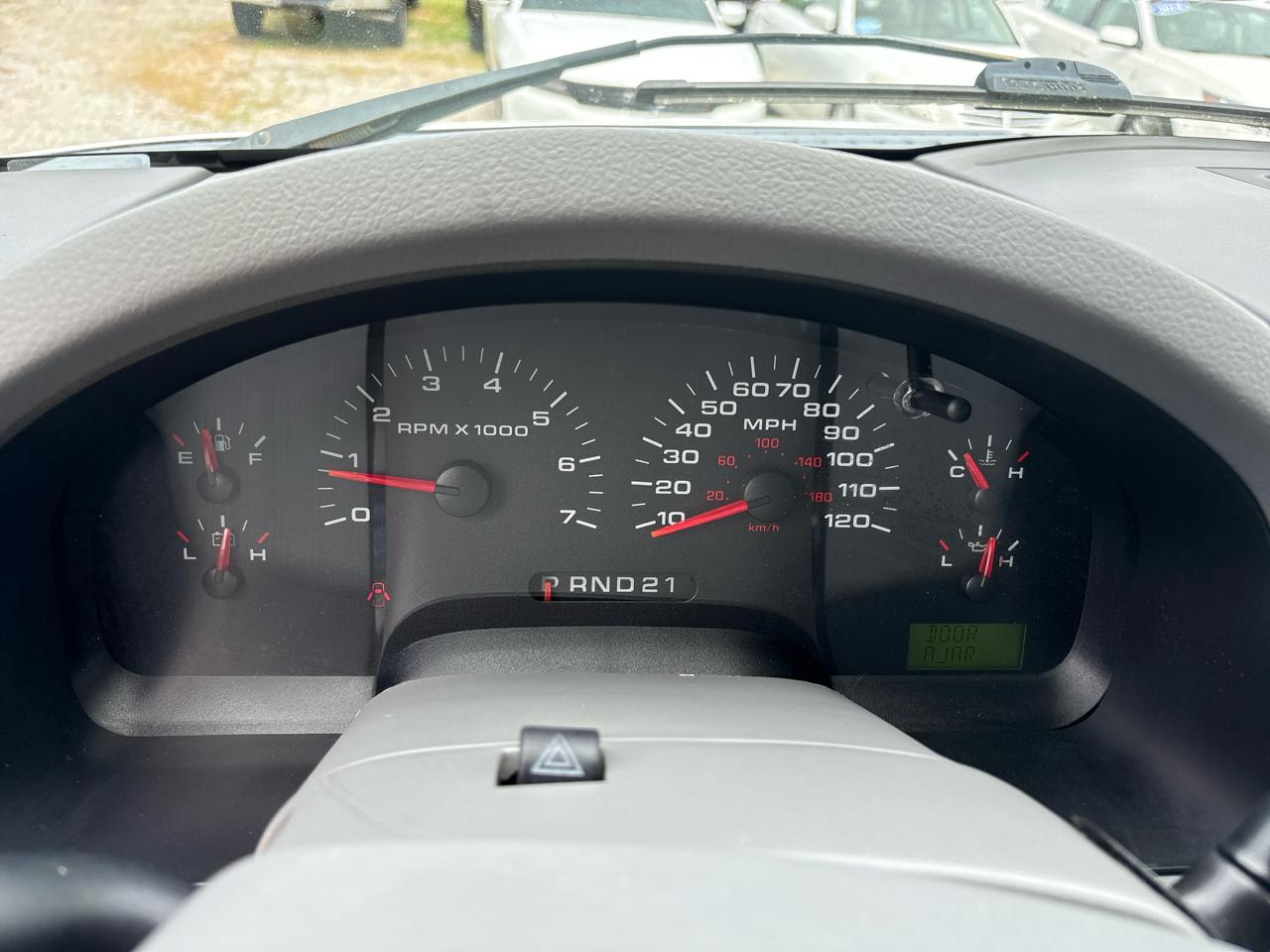 Ford F-150 4WD SuperCab 133" XLT 2004