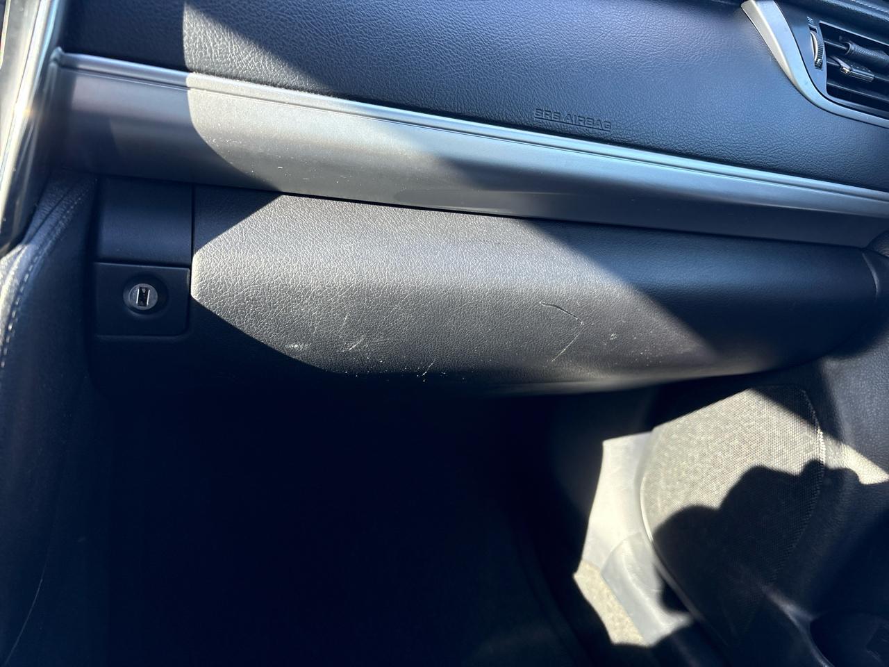 Toyota Camry 4dr Sdn I4 Auto XLE (Natl) 2013