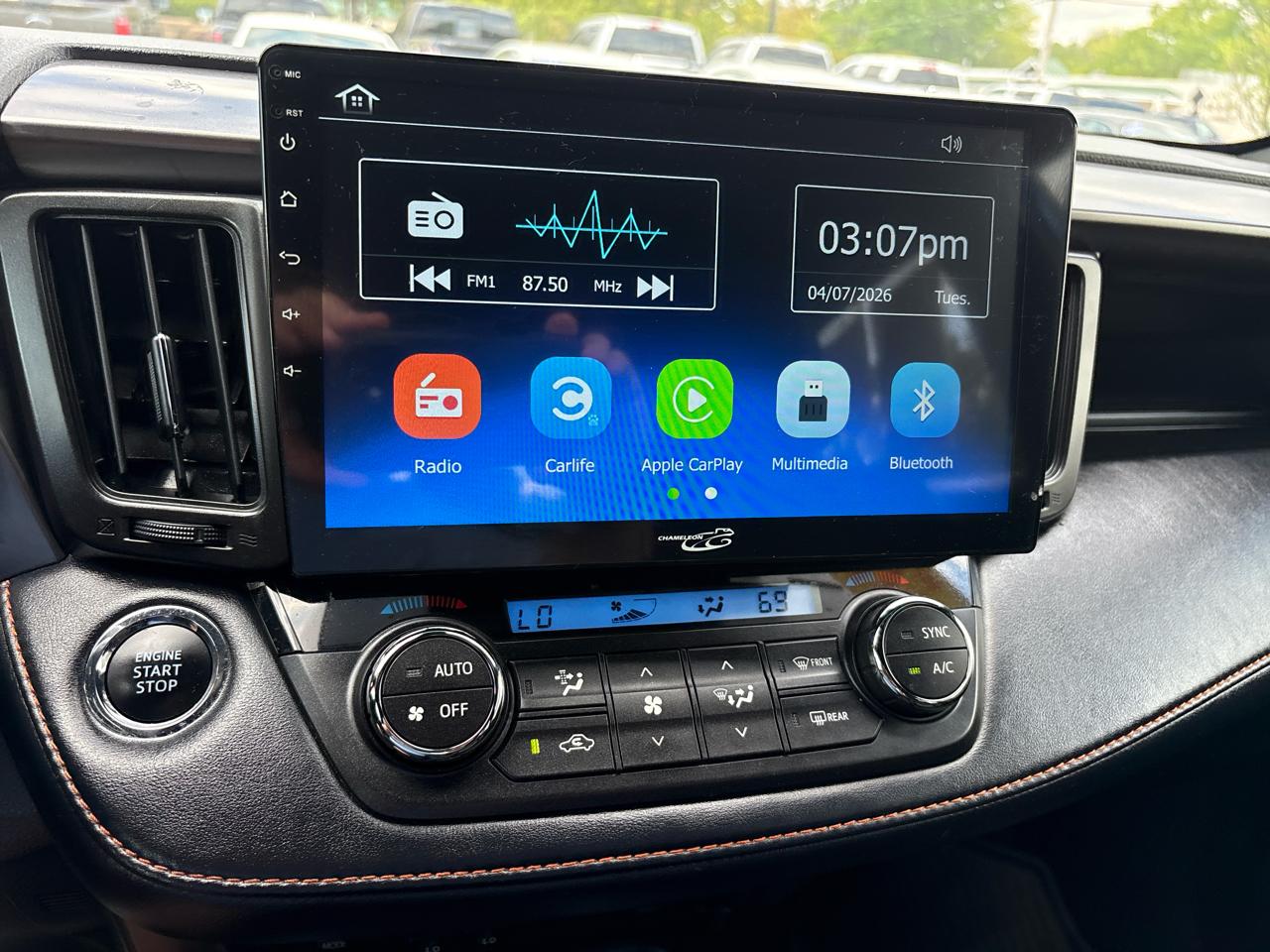 Toyota RAV4 SE AWD (Natl) 2018