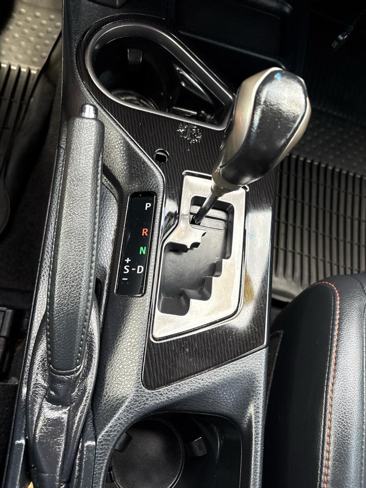 Toyota RAV4 SE AWD (Natl) 2018