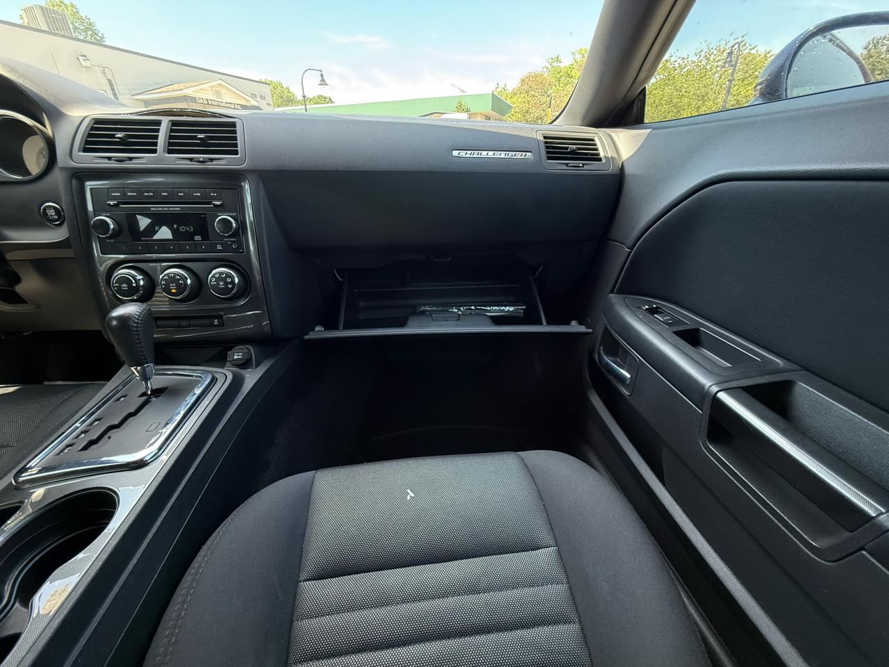 Dodge Challenger 2dr Cpe SXT 2014