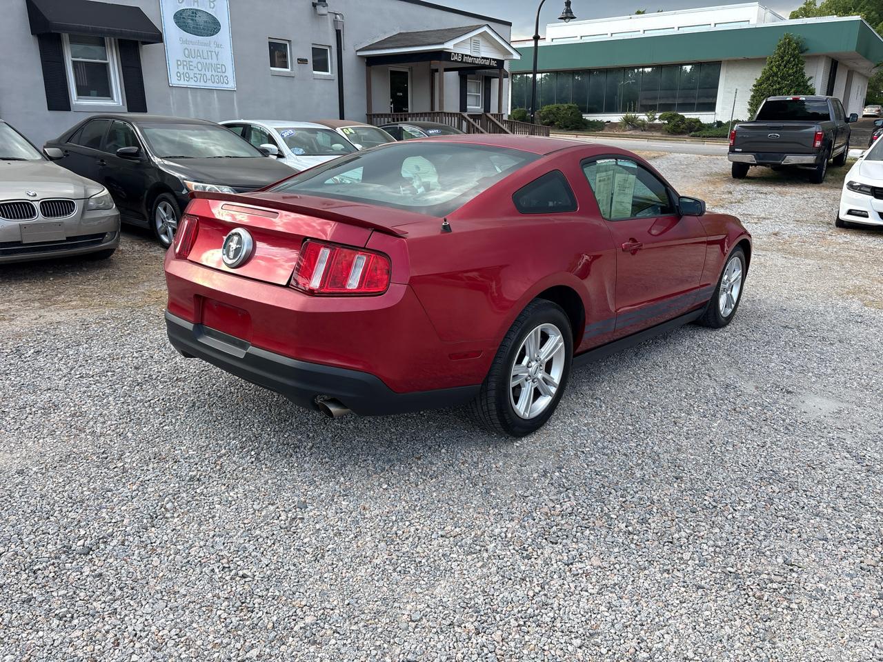 Ford Mustang 2dr Cpe V6 2010