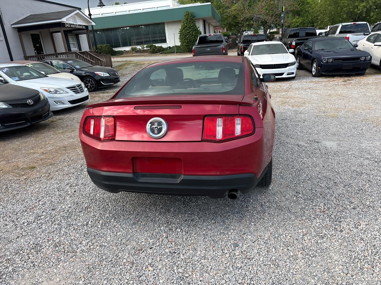 Ford Mustang 2dr Cpe V6 2010