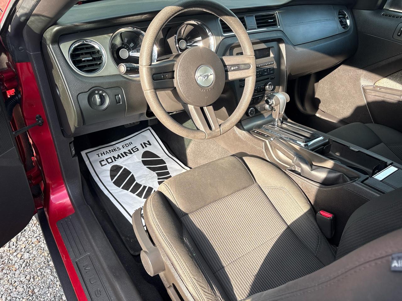 Ford Mustang 2dr Cpe V6 2010