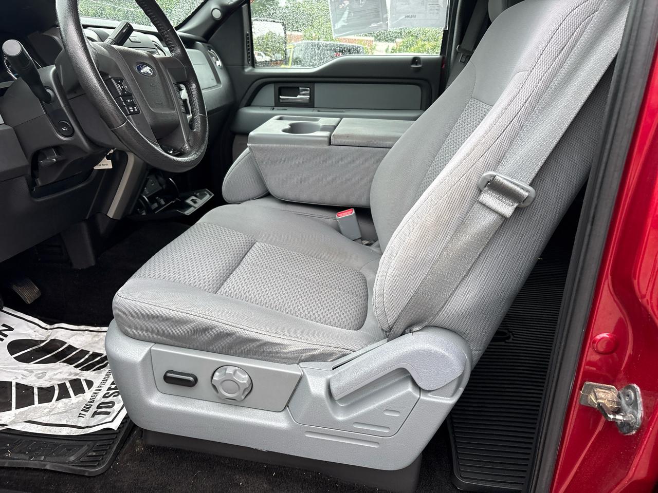 Ford F-150 4WD SuperCrew 145" King Ranch 2013