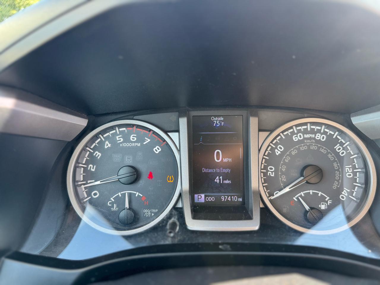 Toyota Tacoma 4WD Access Cab I4 AT SR5 (Natl) 2016
