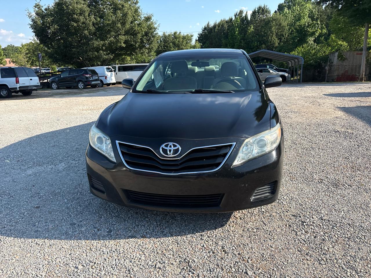 Toyota Camry 4dr Sdn I4 Man LE (Natl) 2011