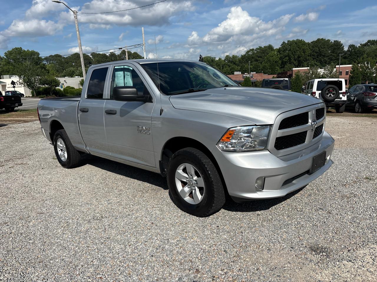 RAM 1500 Express 4x4 Quad Cab 6'4" Box 2018