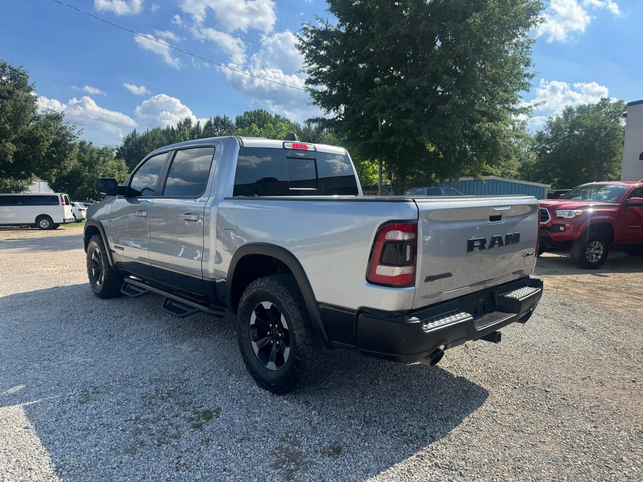 RAM 1500 Rebel 4x4 Crew Cab 5'7" Box 2019