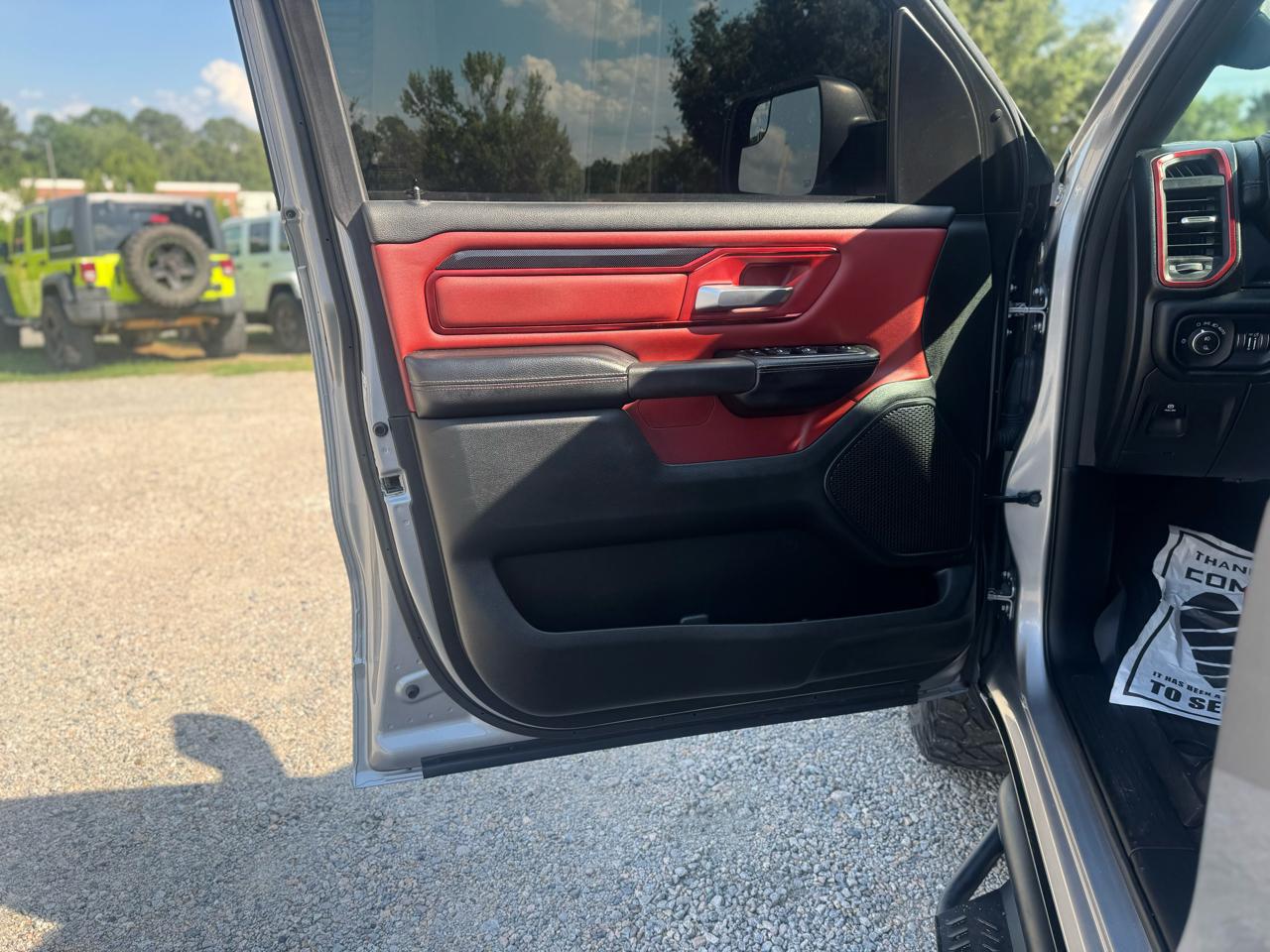RAM 1500 Rebel 4x4 Crew Cab 5'7" Box 2019