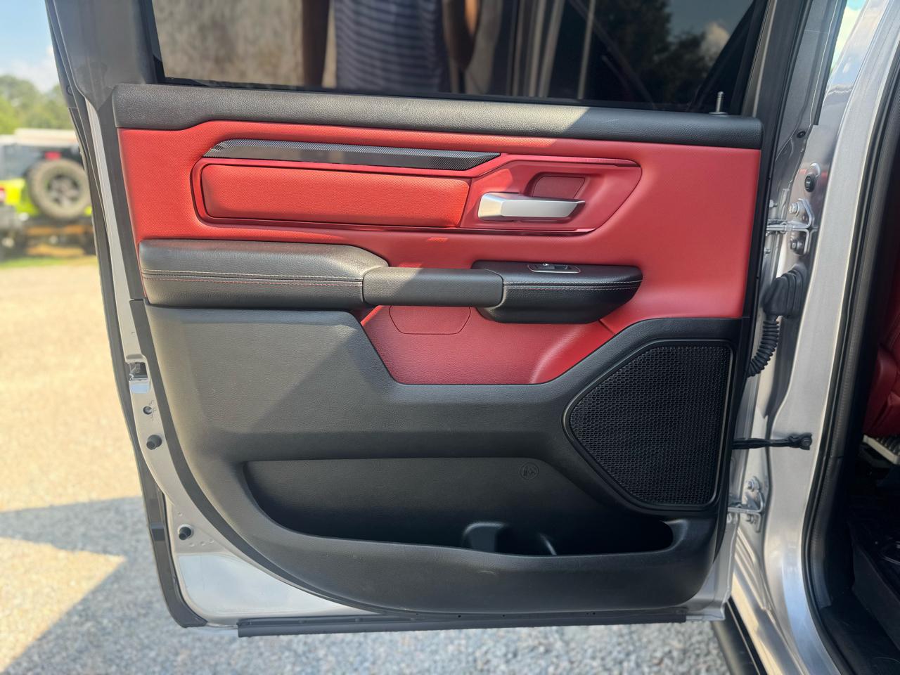 RAM 1500 Rebel 4x4 Crew Cab 5'7" Box 2019