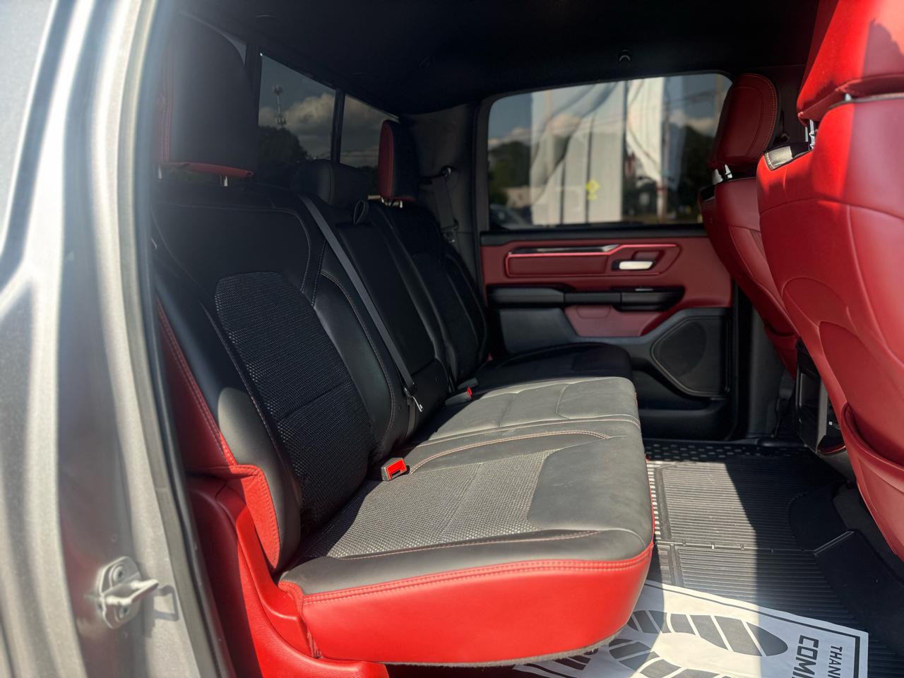 RAM 1500 Rebel 4x4 Crew Cab 5'7" Box 2019