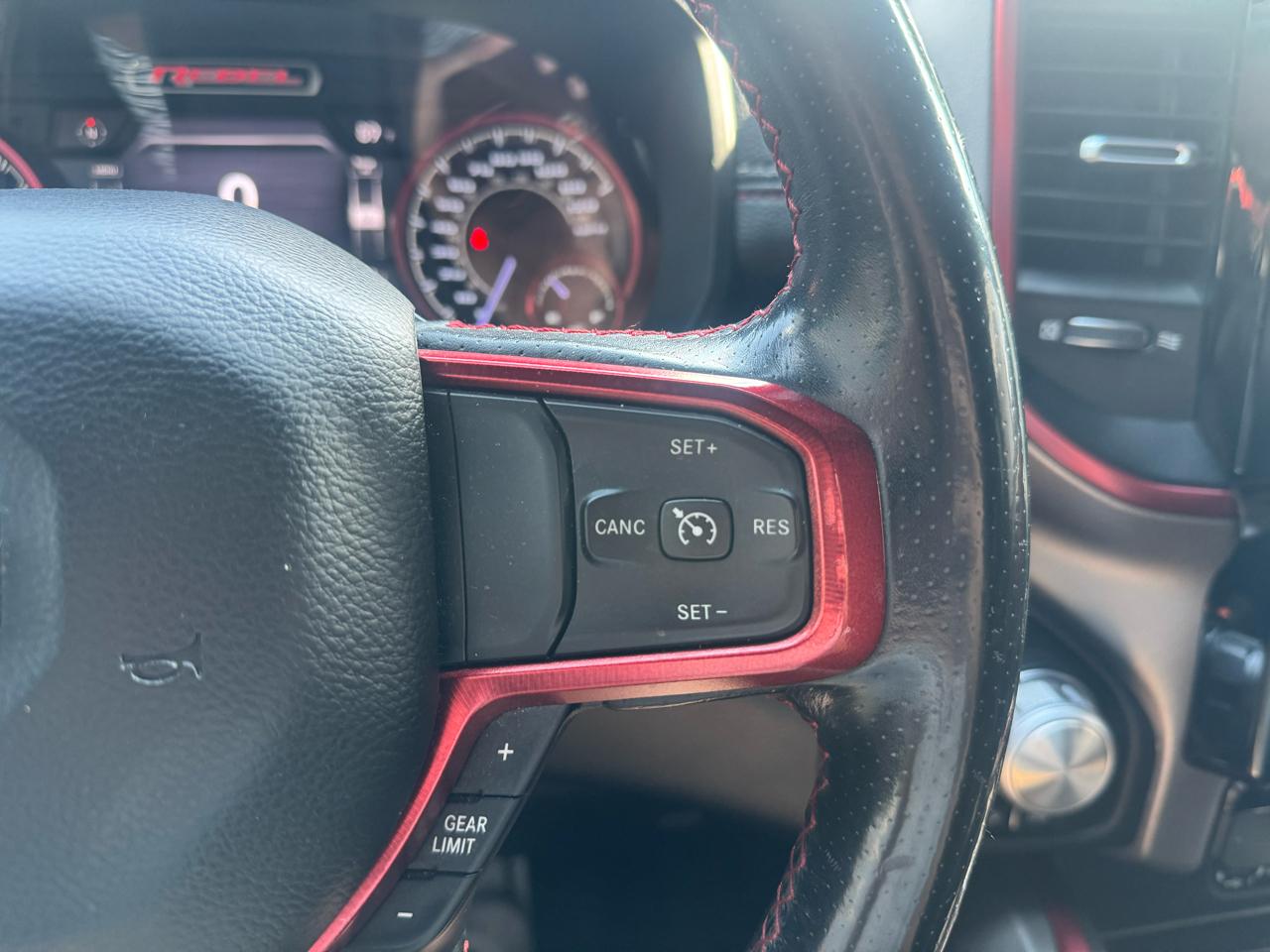 RAM 1500 Rebel 4x4 Crew Cab 5'7" Box 2019