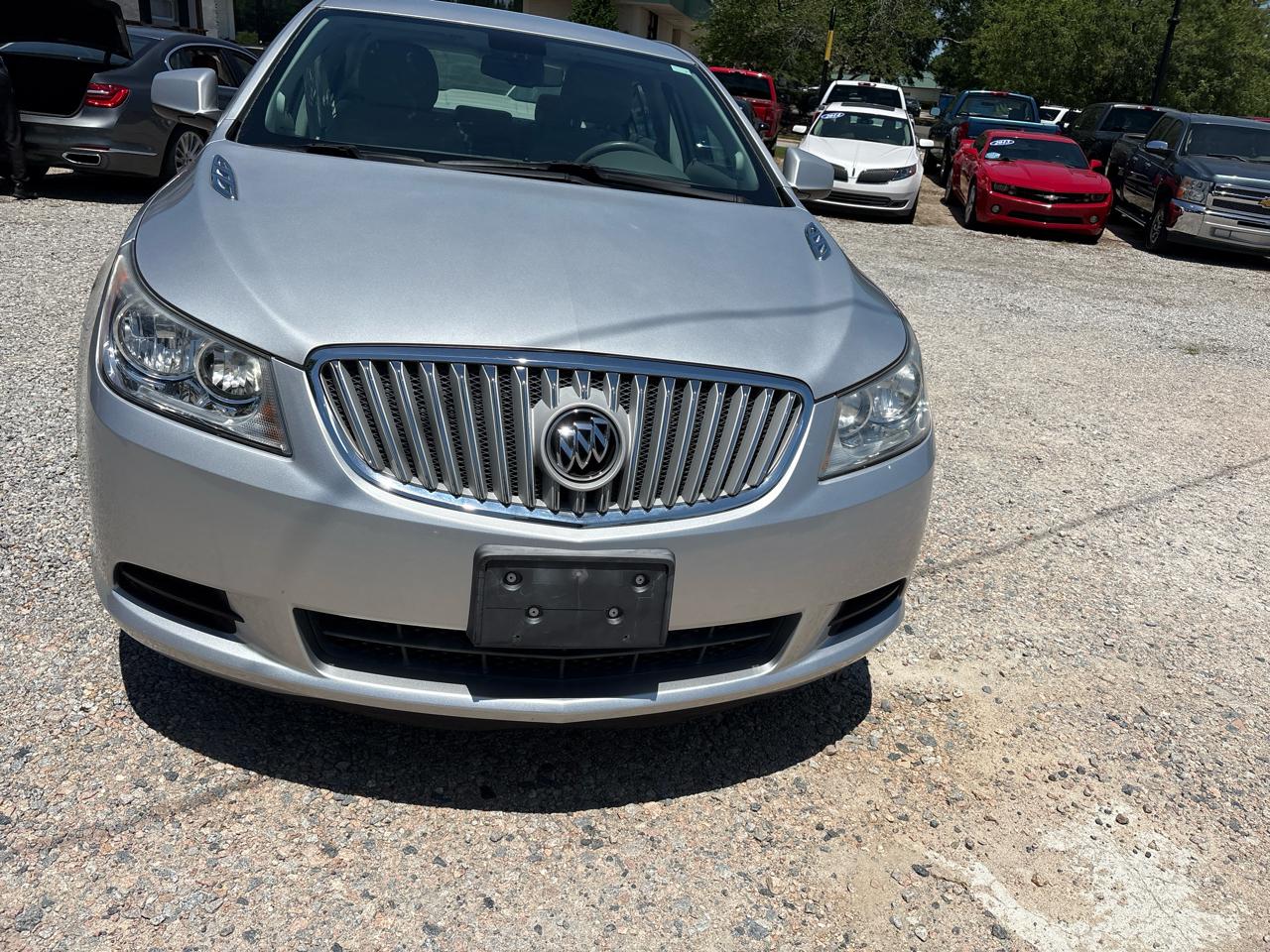 Buick LaCrosse 4dr Sdn CX 2011