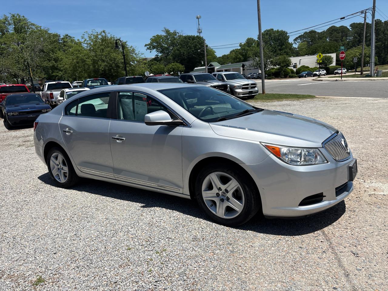 Buick LaCrosse 4dr Sdn CX 2011