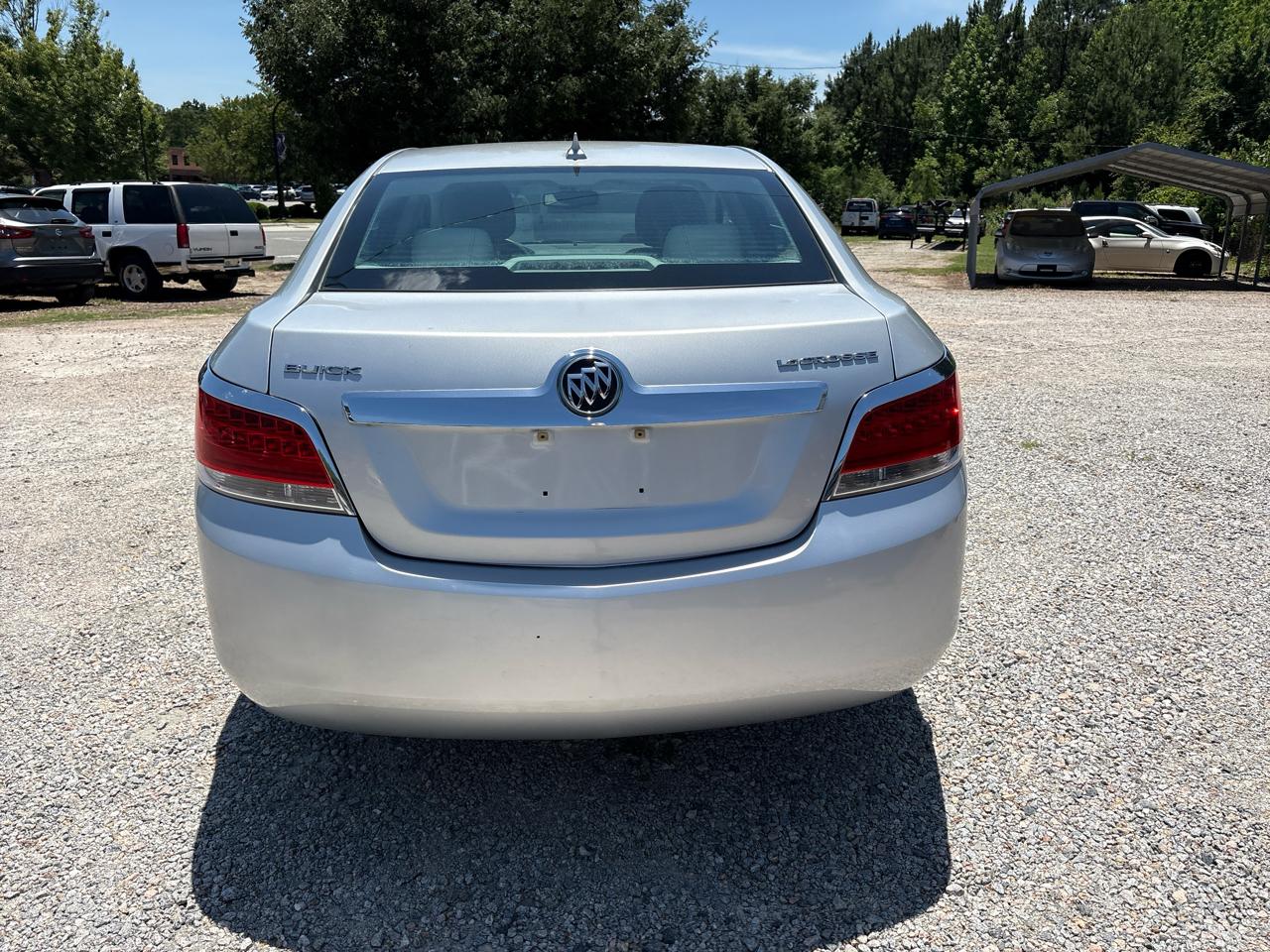 Buick LaCrosse 4dr Sdn CX 2011