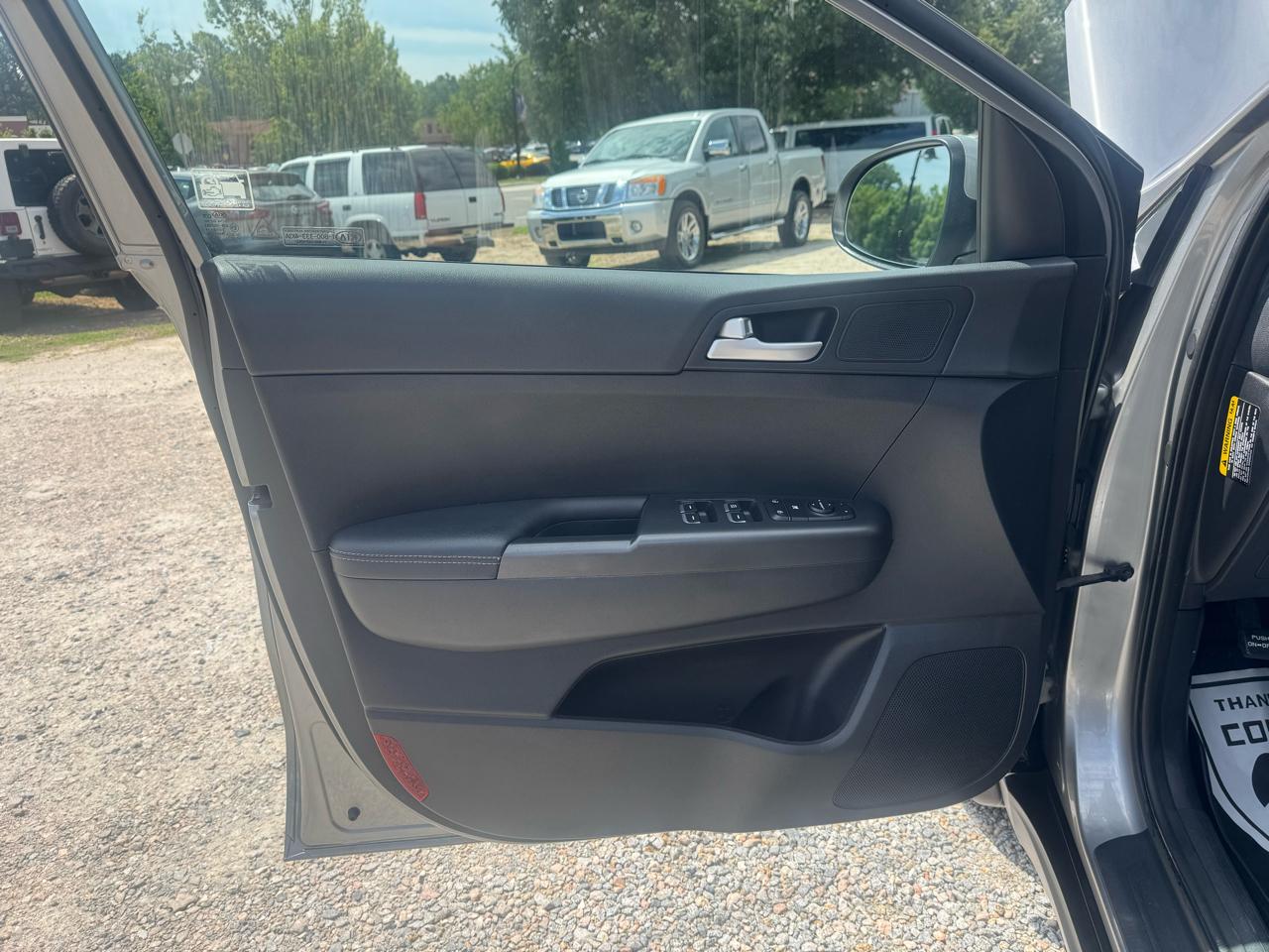 Kia Sportage LX FWD 2021