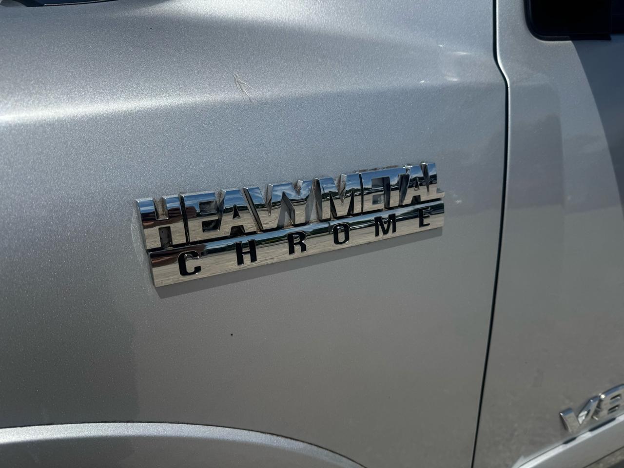 Nissan Titan 4WD Crew Cab SWB SL 2014
