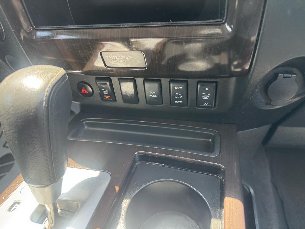 Nissan Titan 4WD Crew Cab SWB SL 2014
